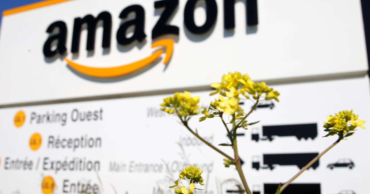 Feds charge 6 people with bribing Amazon employees