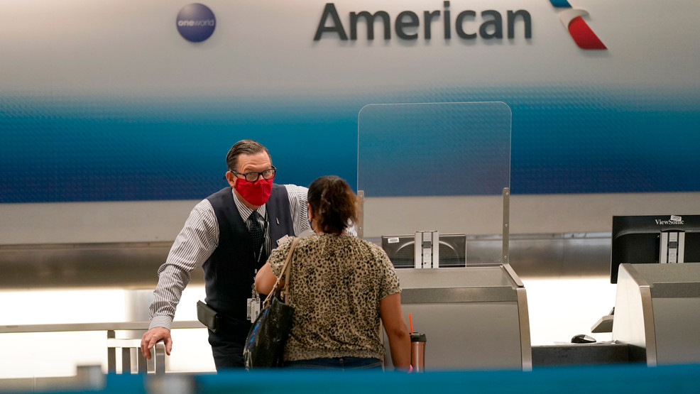 American, United Airlines to furlough 32,000 people as time runs out on aid