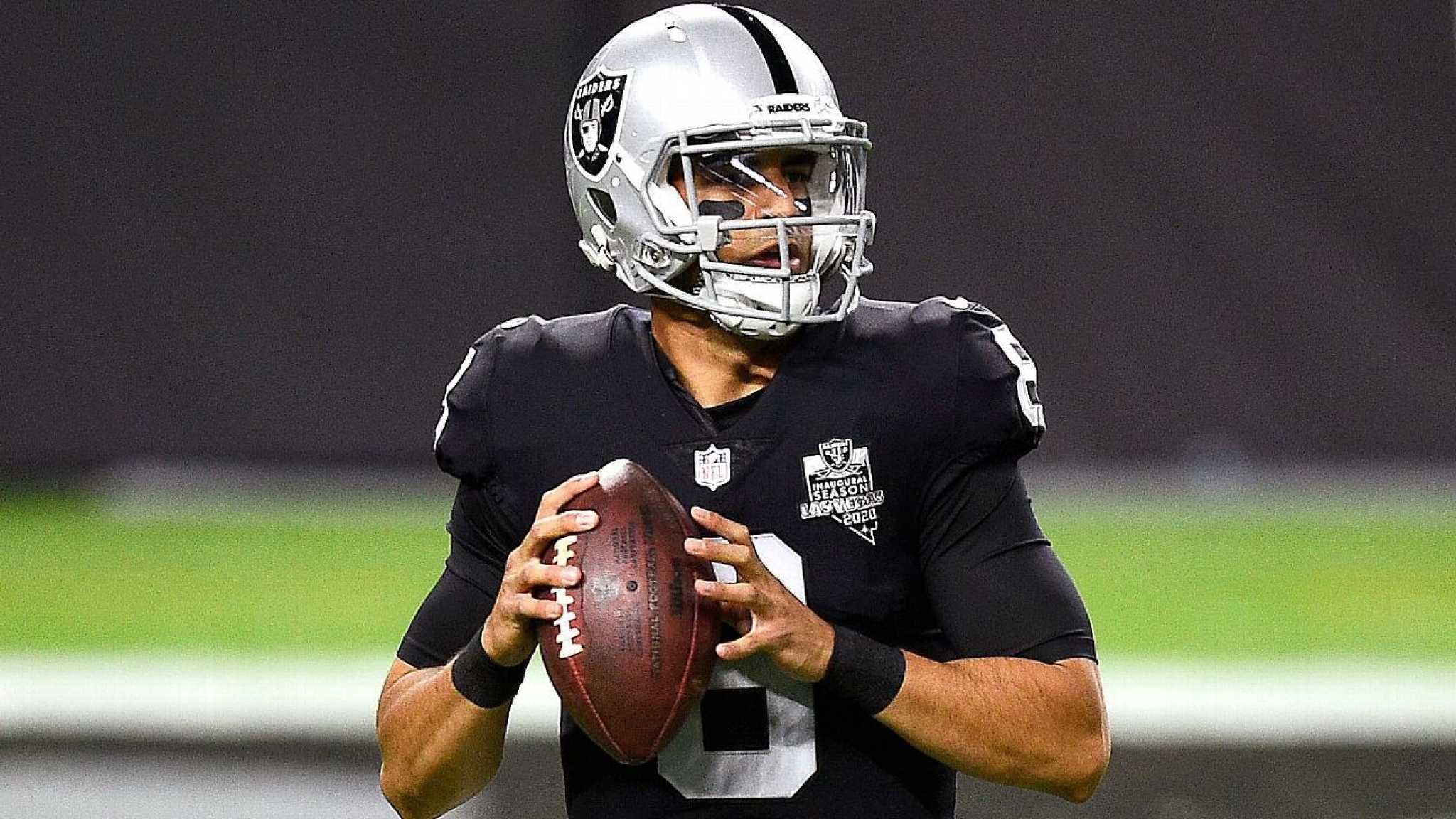 Source: Mariota restructures deal with Raiders