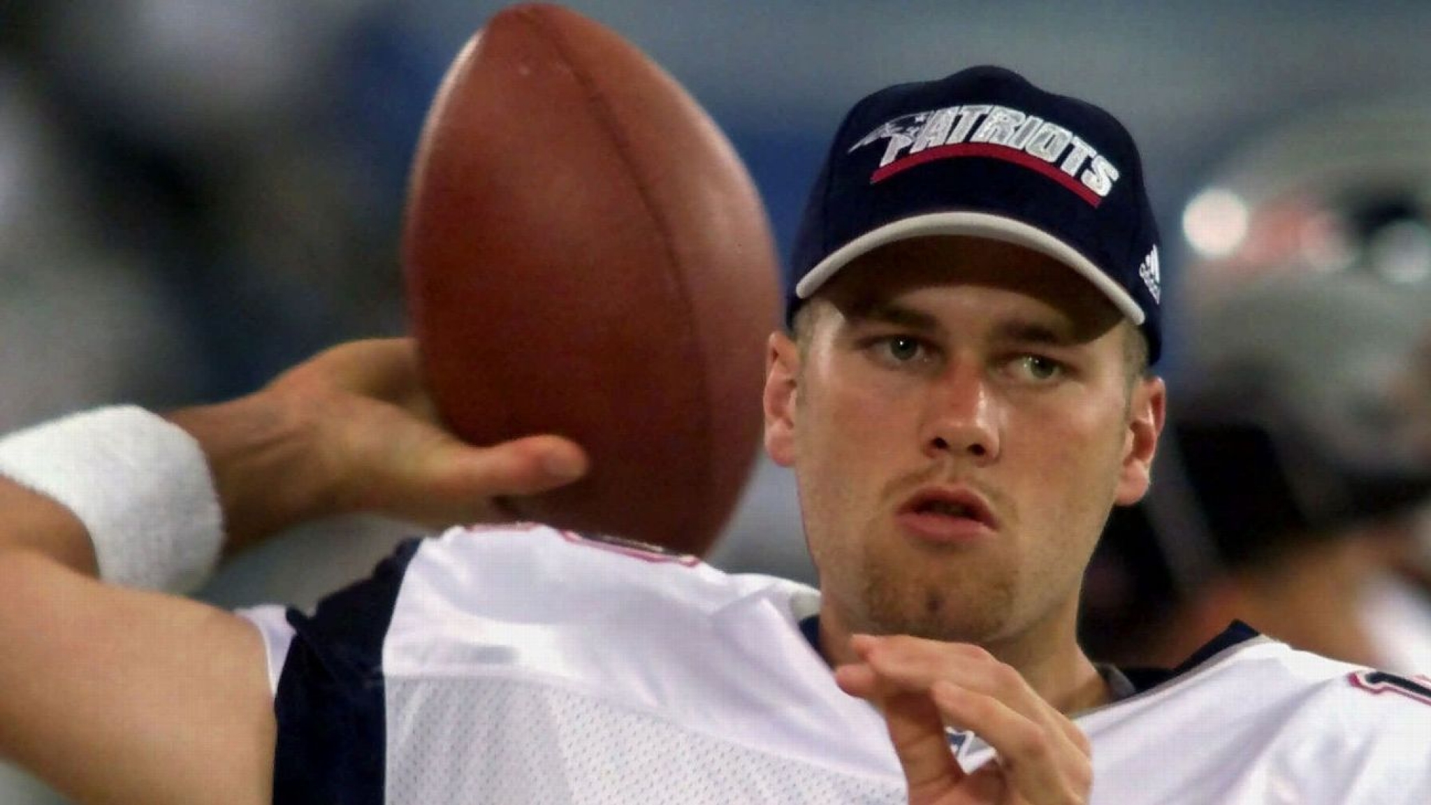 Brady rookie card sells for record $2.25 million