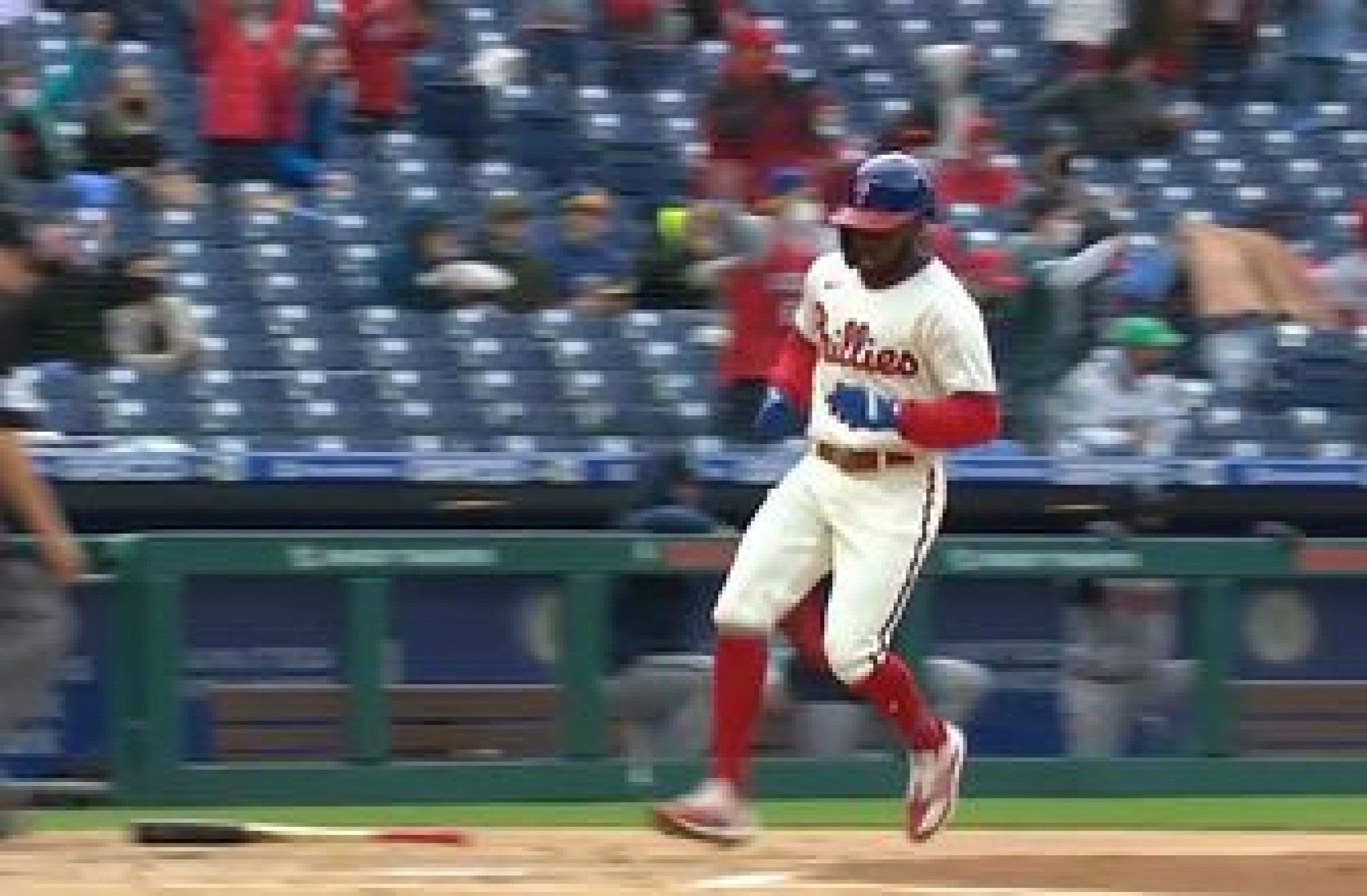 Phillies explode for three two-out runs to take 3-0 lead over Braves in the fifth inning