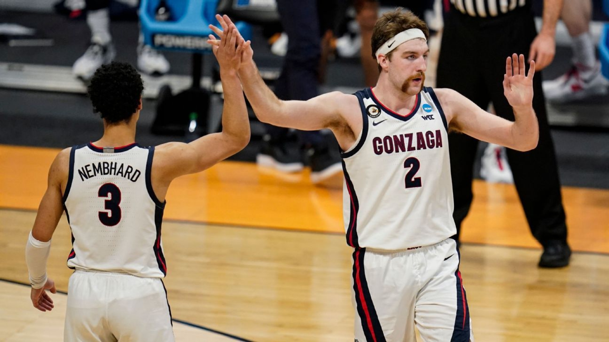 Gonzaga, UCLA 1-2 in Way-Too-Early Top 25 college basketball rankings for 2021-22