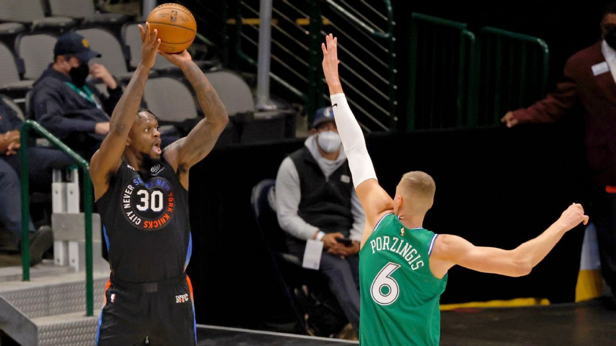 Streaking Knicks cite early faith for winning ways