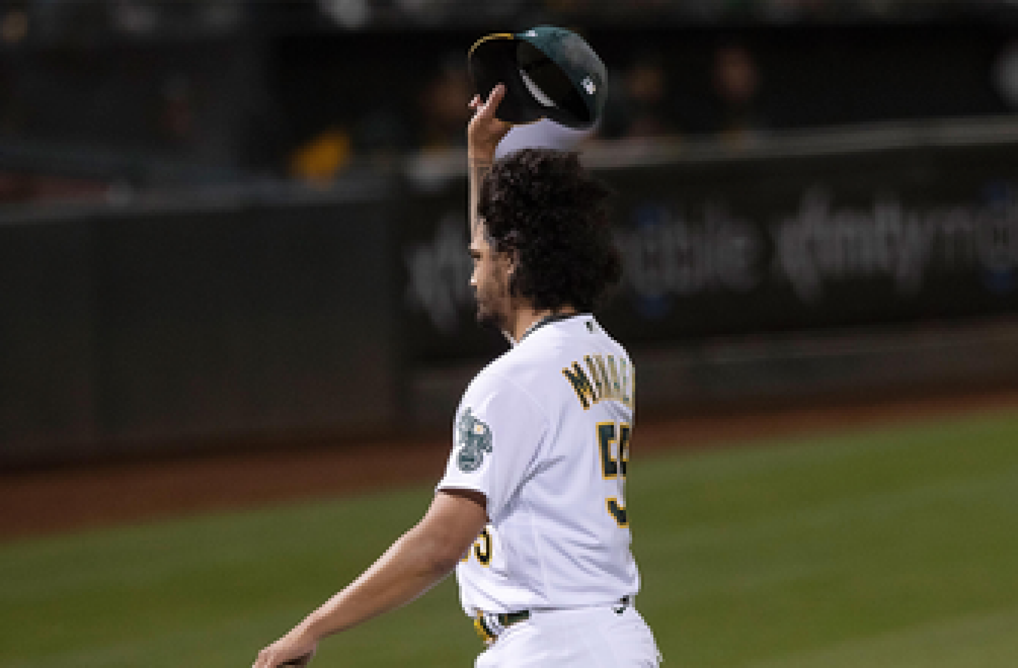 Sean Manaea takes no-hitter into the eighth as Athletics walk-off against Rays, 2-1