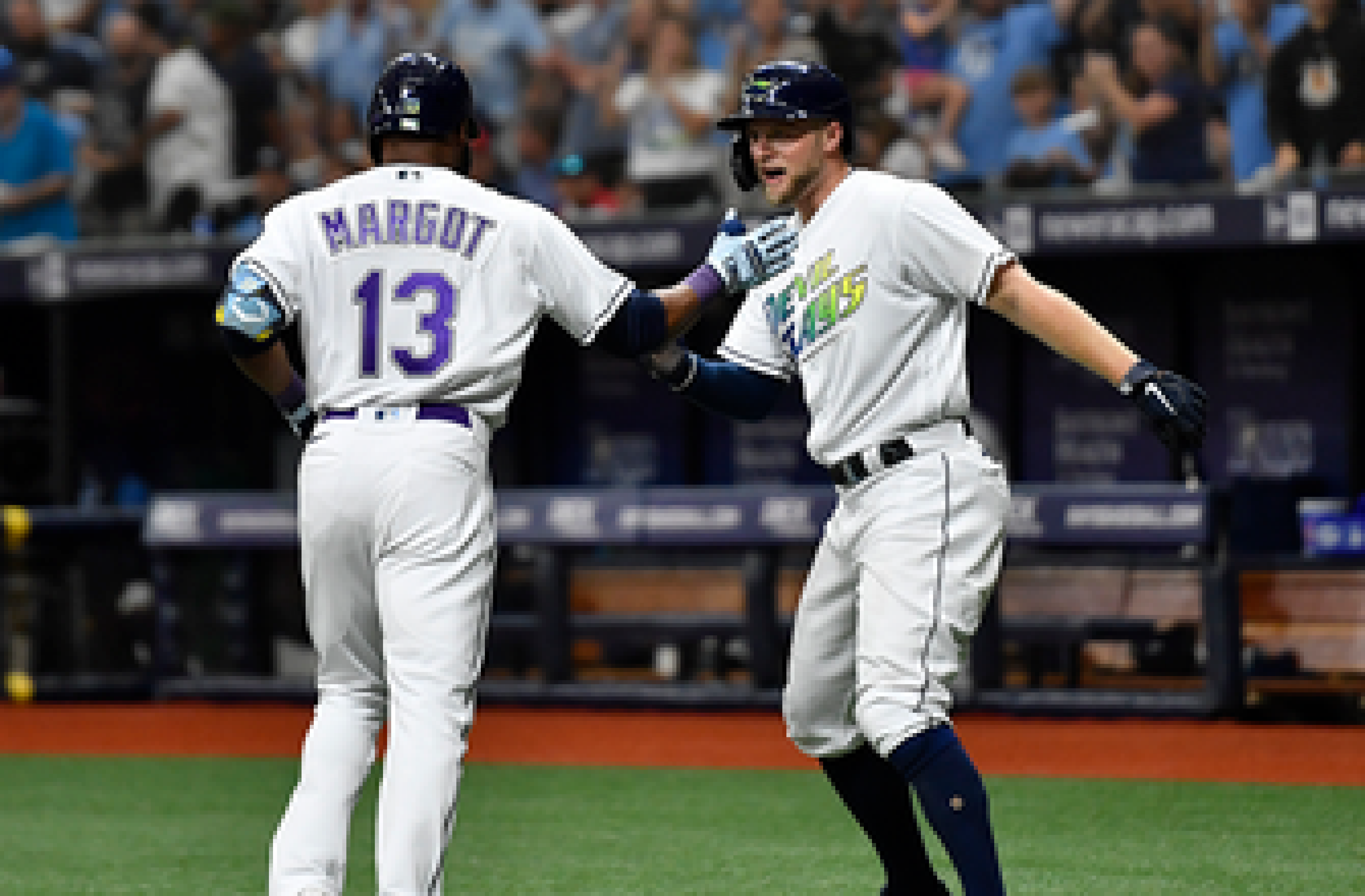 Rays rack up 15 hits in 13-3 rout of Angels