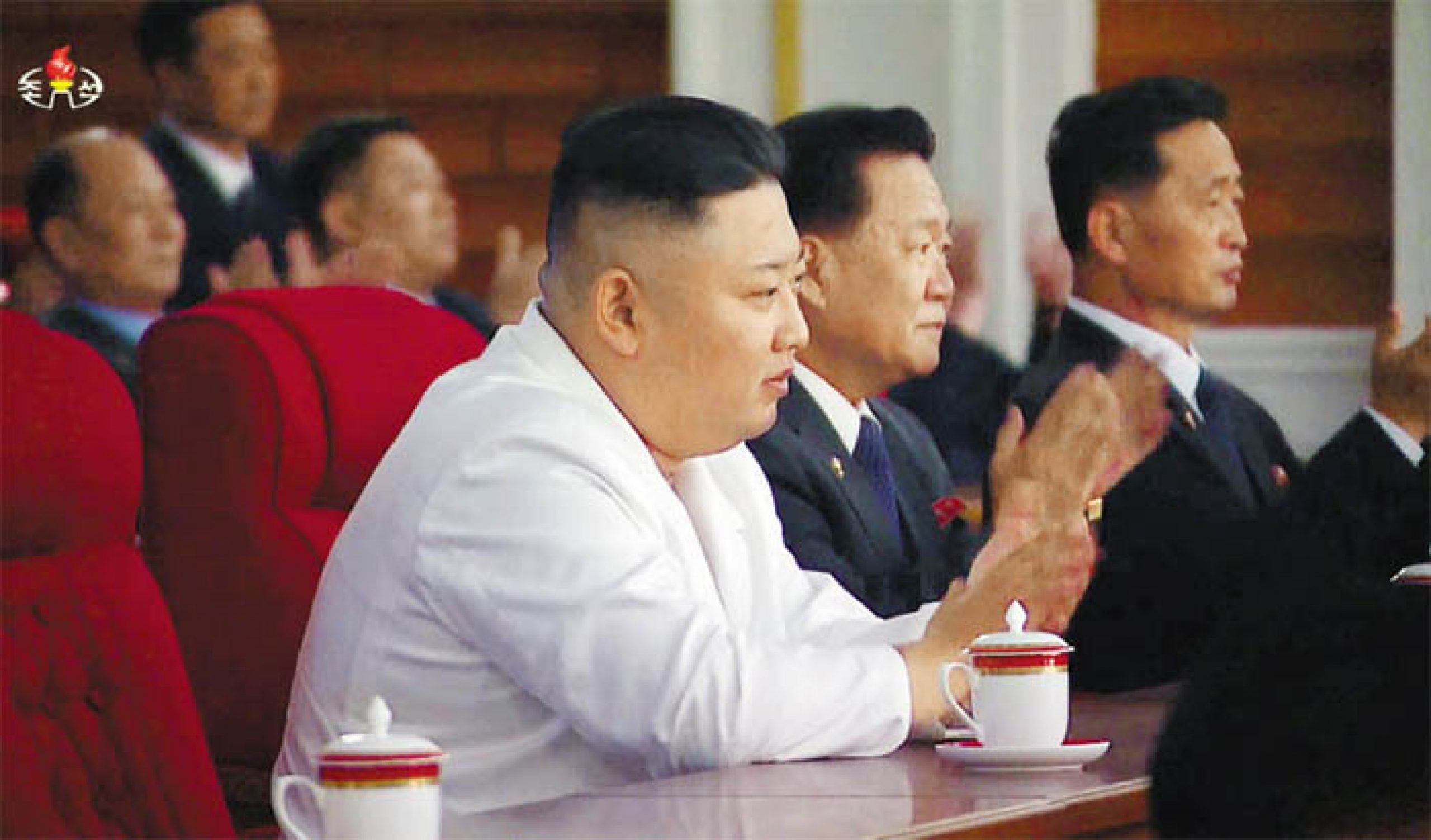 Aides ‘Begged Kim Jong-un to Lose Weight’