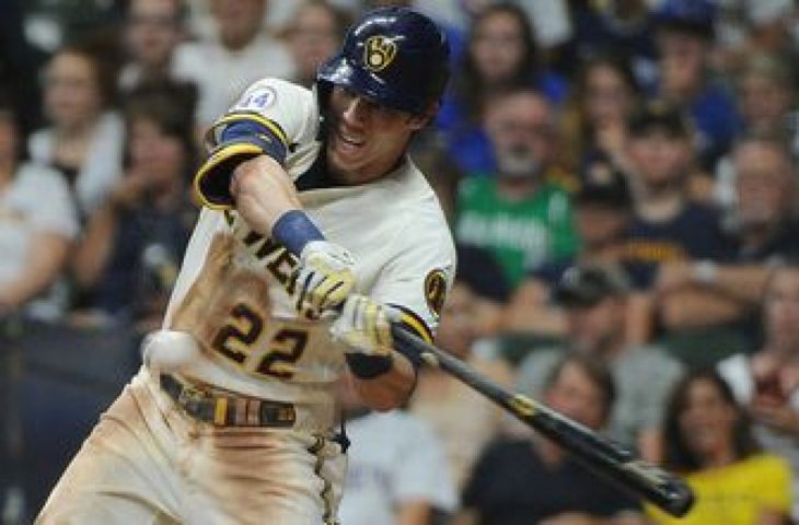 Christian Yelich doubles, drives in a run as Brewers edge Cubs, 2-1