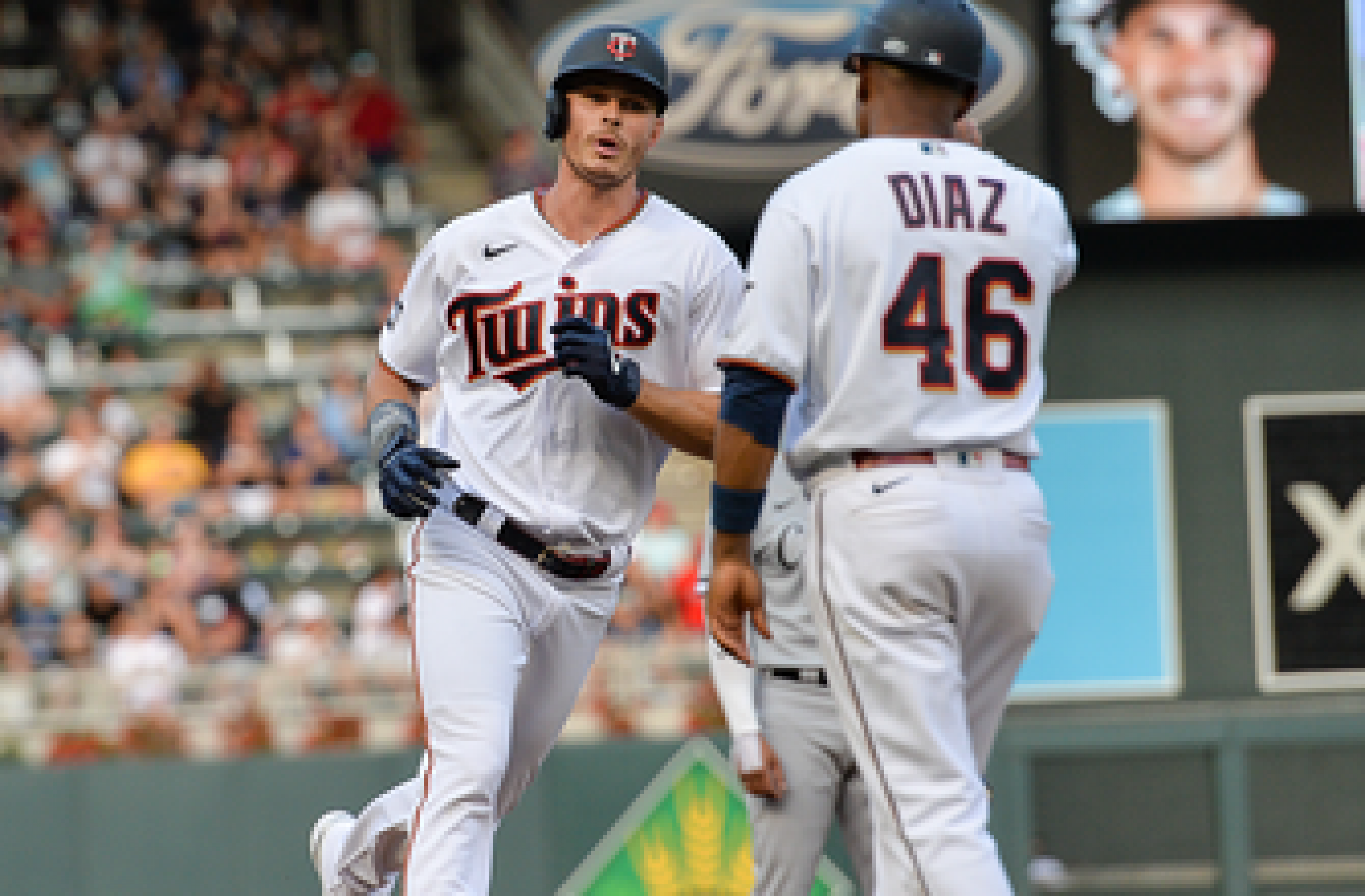 Max Kepler crushes two home runs as Twins down White Sox, 8-5