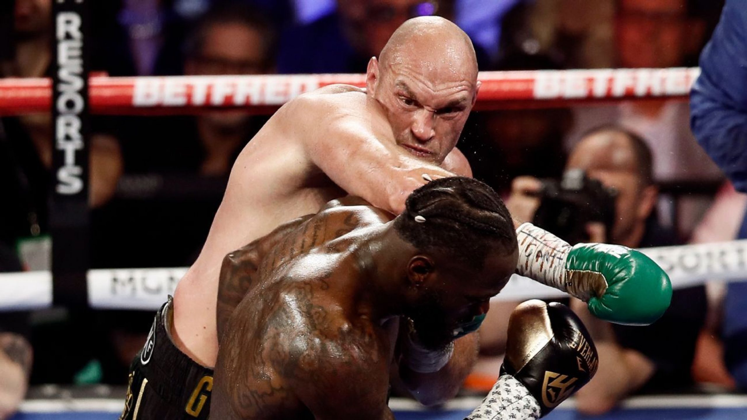 Sources: Fury positive; Wilder bout postponed