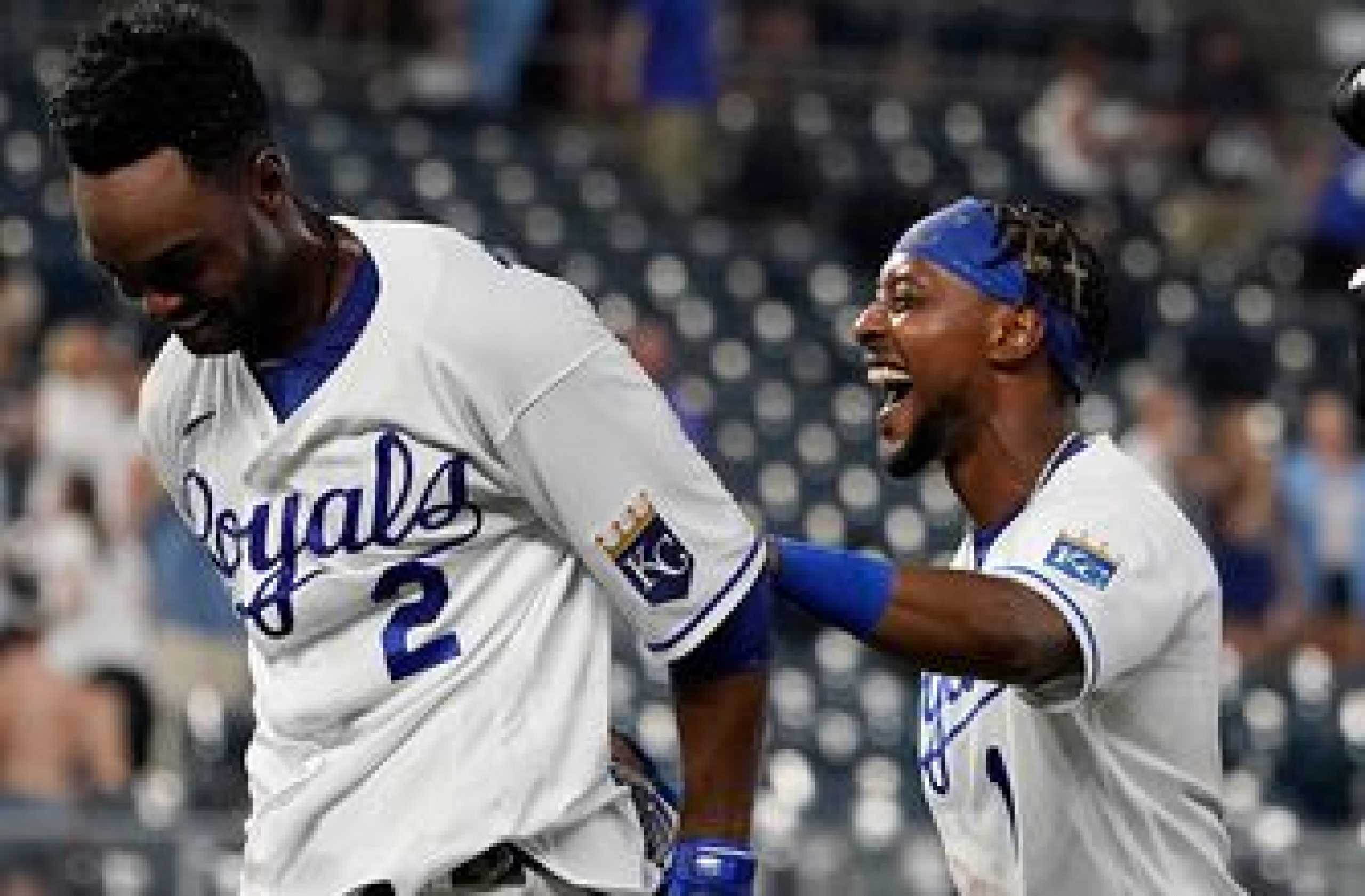 Royals walk-off White Sox on RBI single by Michael Taylor, 3-2