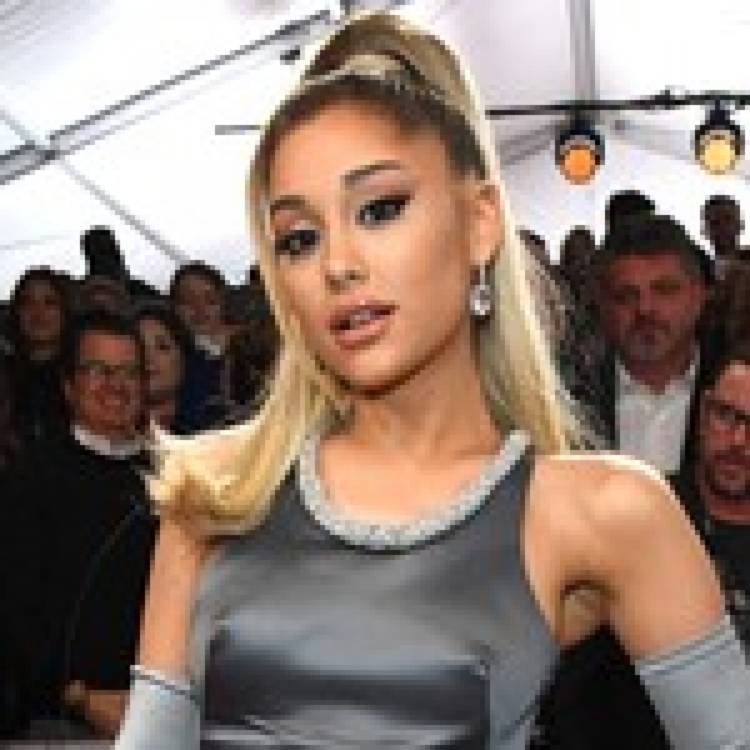 Ariana Grande Heads to ‘Fortnite’ for ‘Rift Tour’ Virtual Event