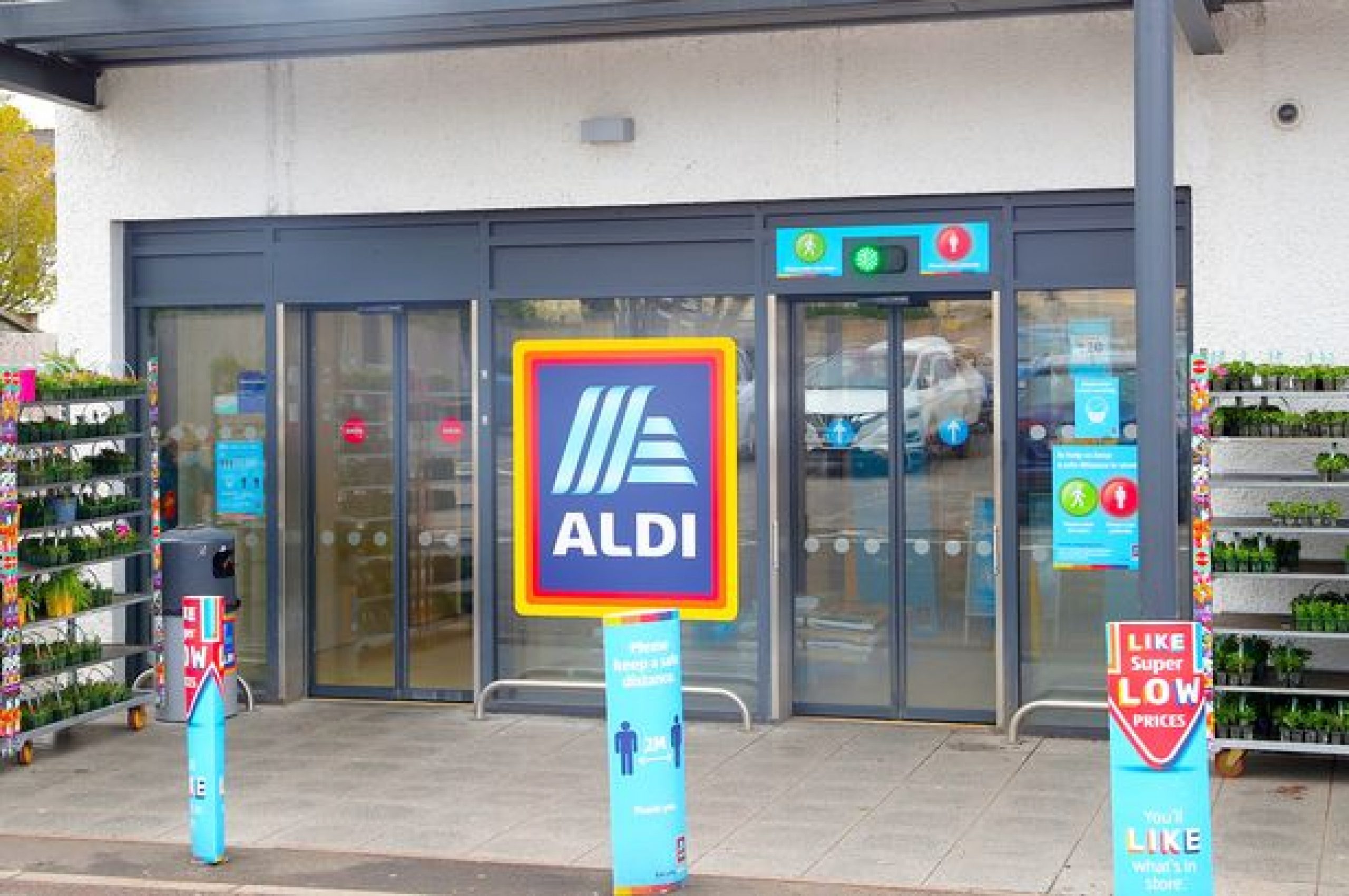 Aldi confirms rule changes for Welsh shoppers as Wales moves to alert level zero