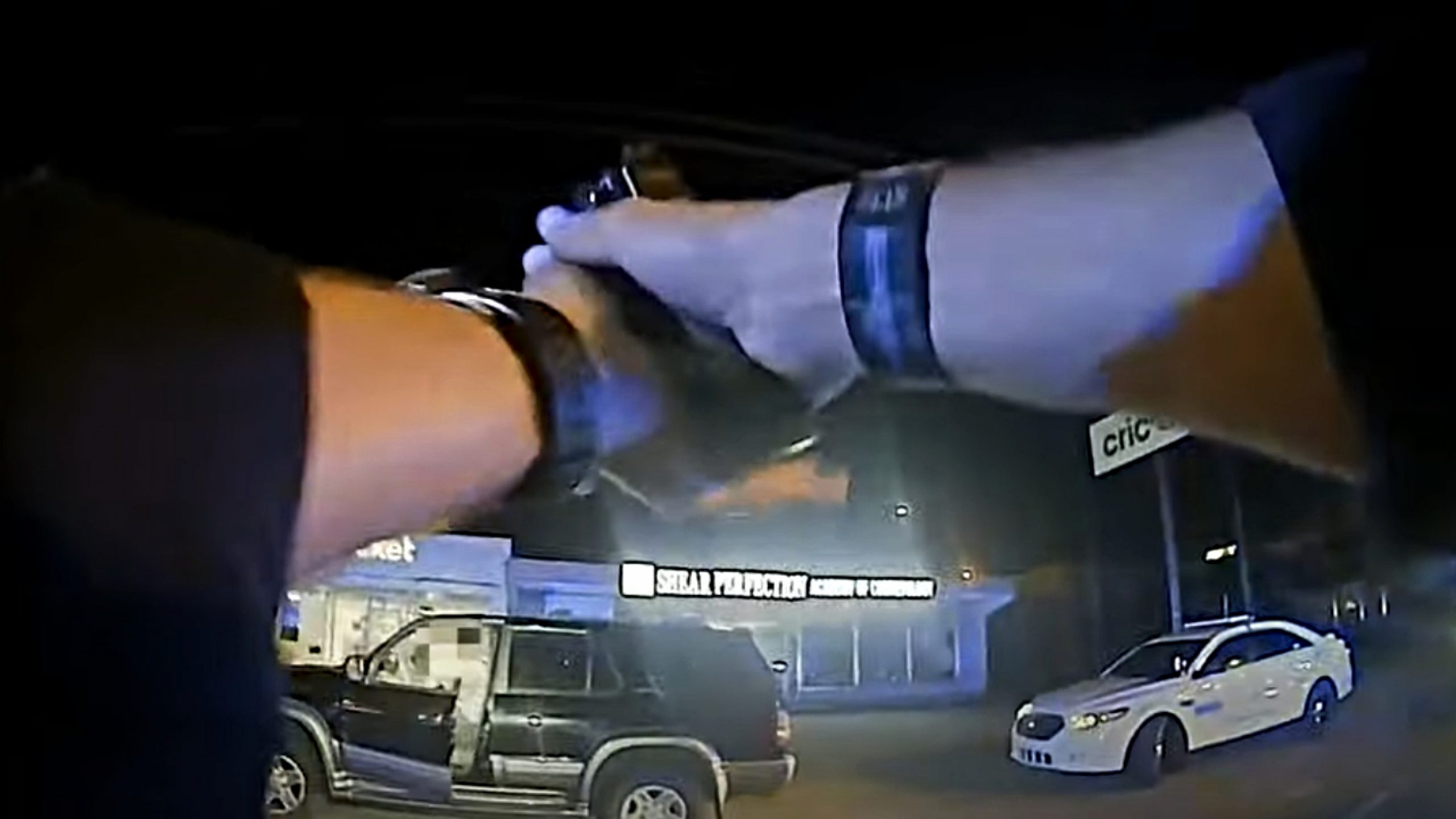 3 Nashville police shoot, kill man running toward them with knife, bodycam footage shows