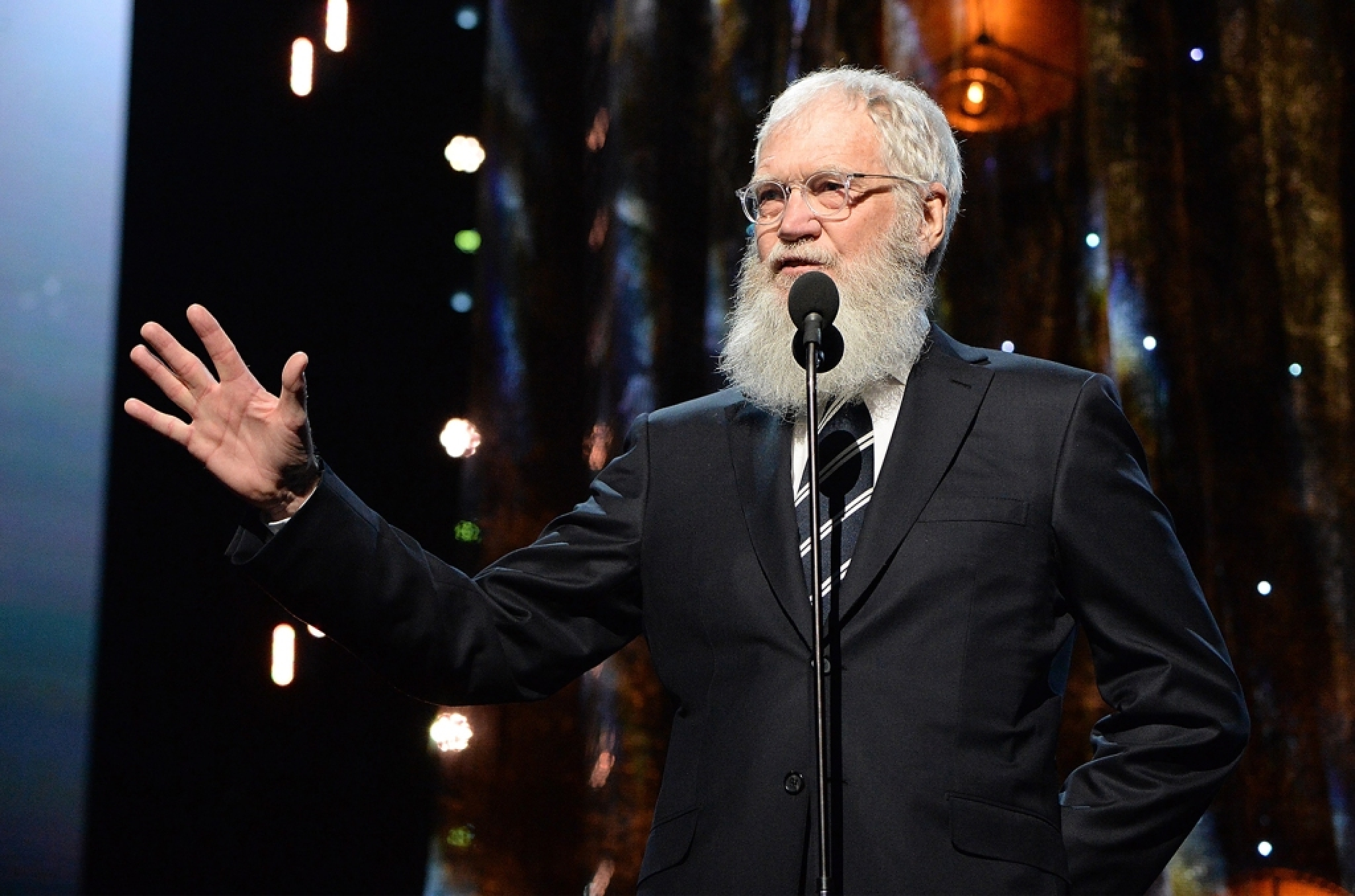 David Letterman Pokes Fun at Dave Chappelle Attack: ‘How Many of You Would Like to Hit Me?’