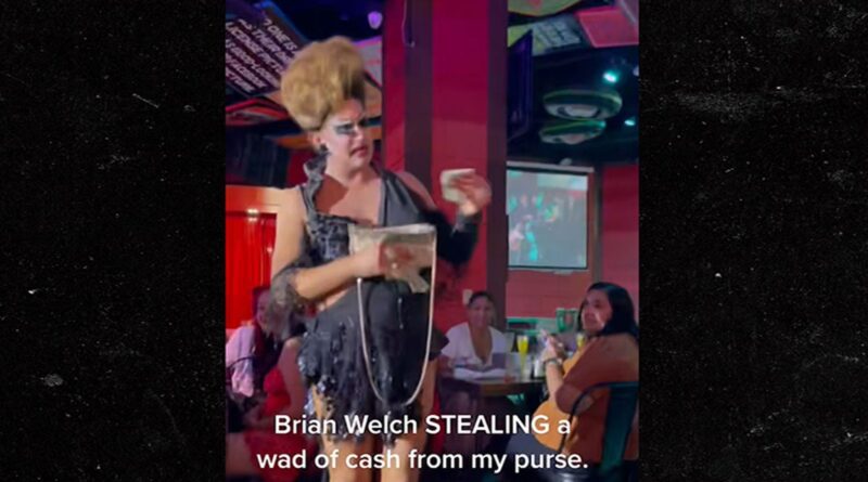 ‘RuPaul’s Drag Race’ Star Denies Stealing Wad of Cash from Vegas Guest