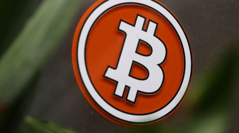 Business Maverick: Bitcoin back down below $20,000 on post-Jackson Hole caution