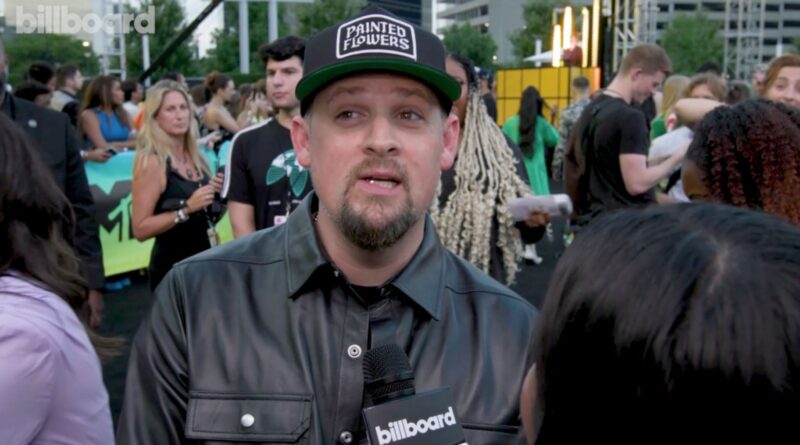 Joel Madden On Hosting ‘Ink Masters’, First and Most Painful Tattoos & More | 2022 Video Music Award