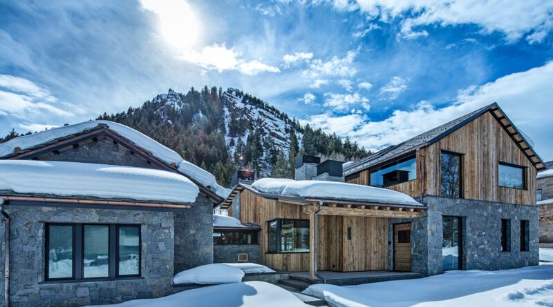 ‘RHOBH’ Stars Vacation in Aspen Villa That Rents for $12,500 a Night
