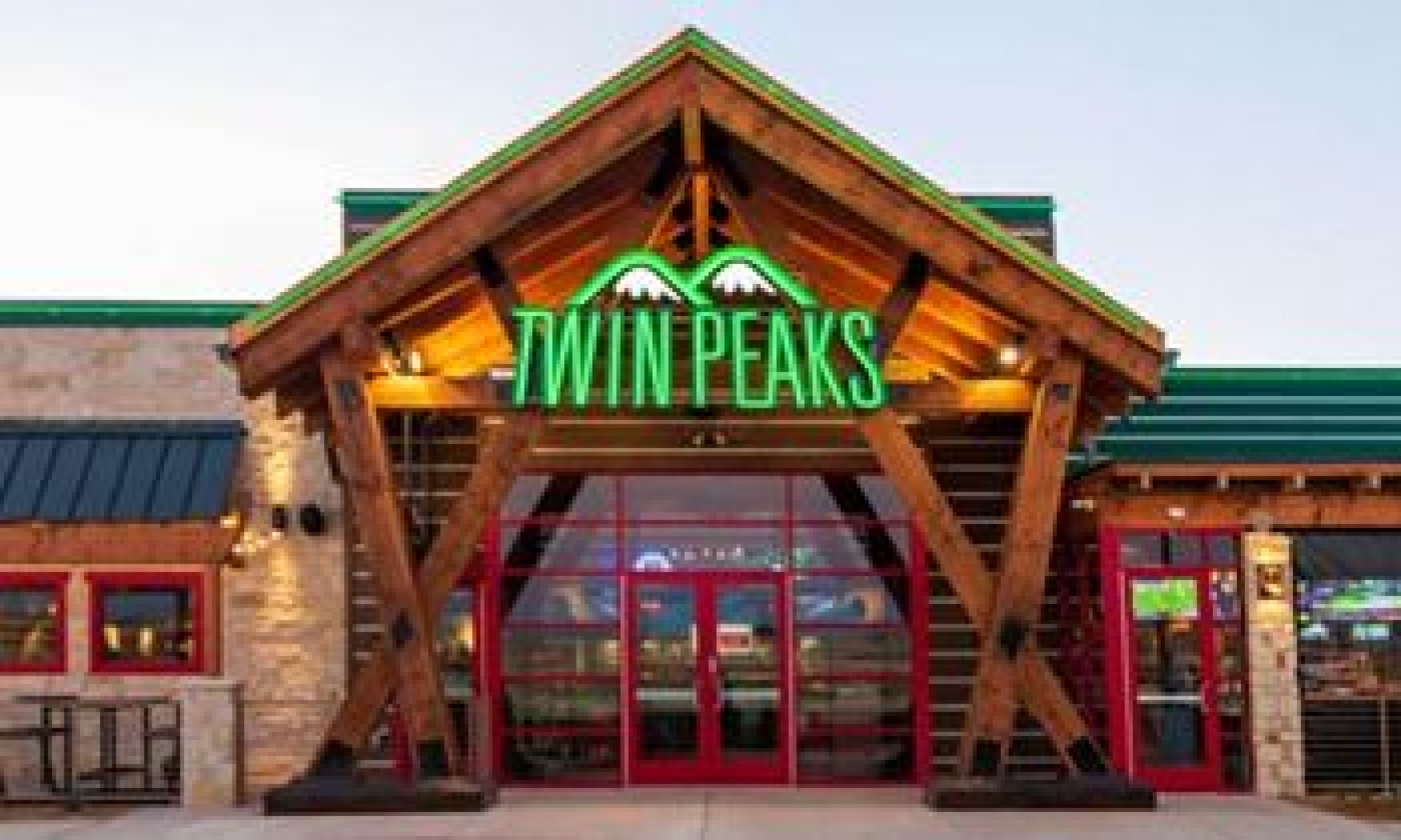 Twin Peaks Sees Scorching Success Throughout Summer Twin Peaks Sees Scorching Success Throughout Summer