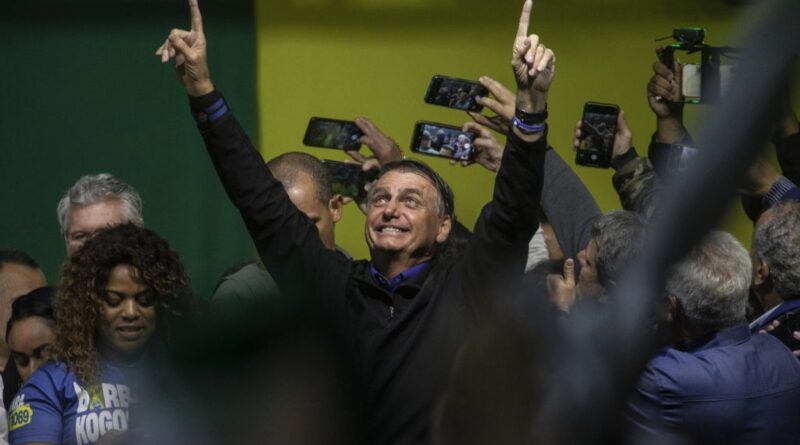 Bolsonaro Brings Trump’s ‘Stop the Steal’ Tactics to the Brazilian Election