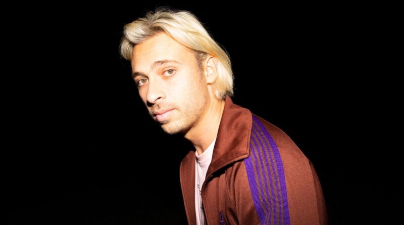 Flume Celebrates 10th Anniversary of Debut With a Cut That ‘Never Quite Made It Onto An Album’