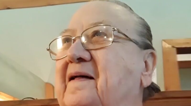 Mema, Grandma from ‘Hollywood Hillbillies’ Dead at 76