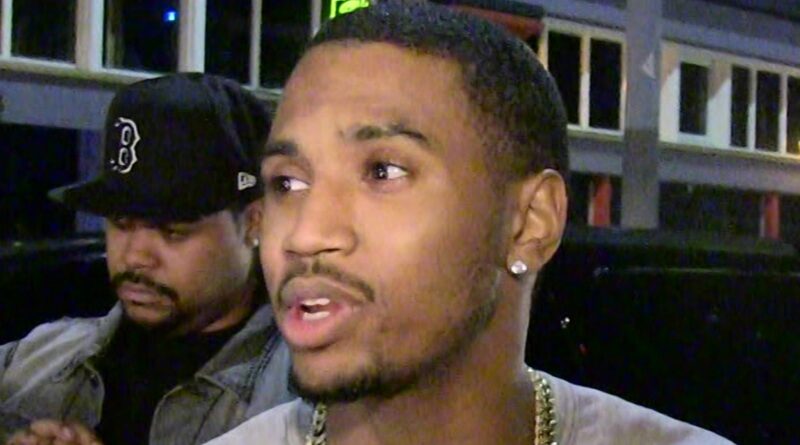 Trey Songz Turns Himself in to Cops for Allegedly Punching 2 People at Bowling Alley