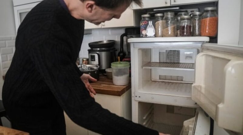 A fridge too far? Living sustainably in NYC by unplugging appliances