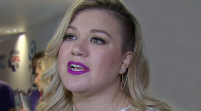 Kelly Clarkson Alleged Stalker Hit with Slew of Criminal Charges