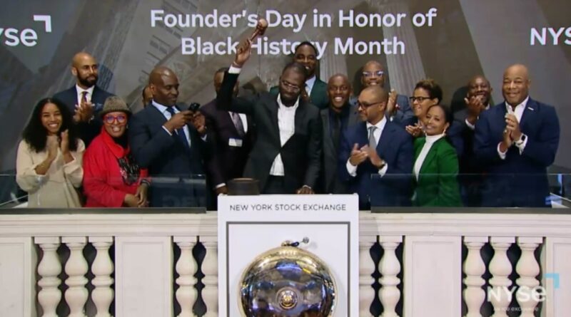 Flutterwave CEO Olugbenga ‘GB’ Agboola rings NYSE closing bell