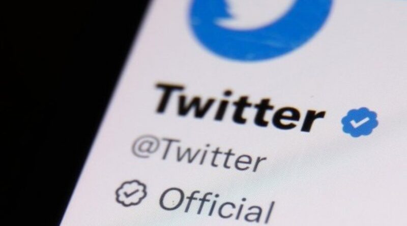 Twitter cuts 10% of remaining staff