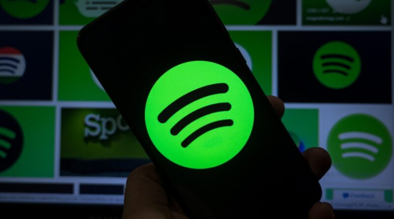 Spotify Launches U.S. RADAR Songwriters Campaign, Taps Beach Noise