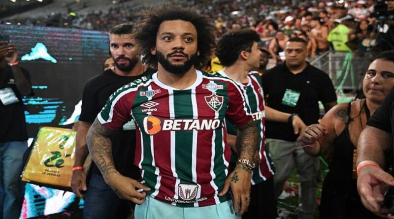 Brazilian international Marcelo returns home to rapturous welcome