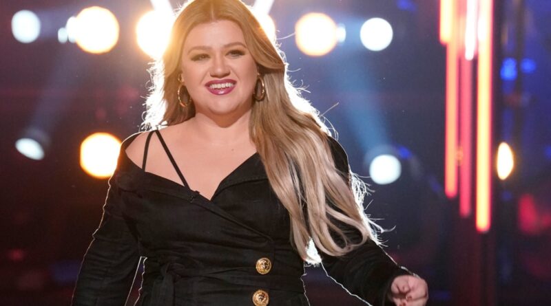 Kelly Clarkson Responds to Toxic Workplace Allegations from Talk Show Staffers