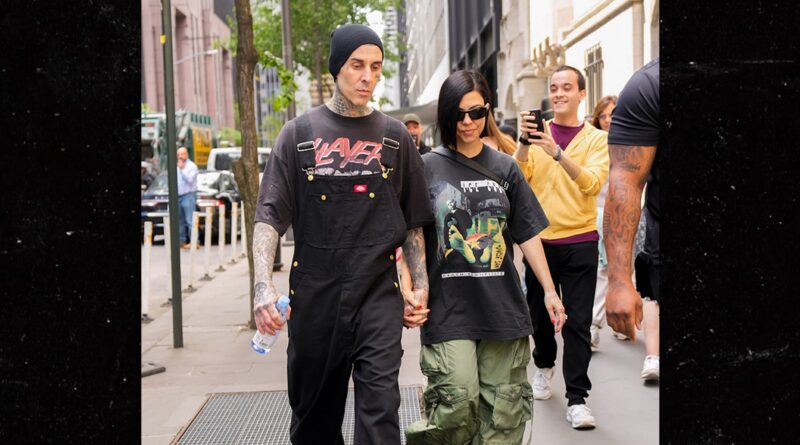 Kourtney Kardashian & Travis Barker Out In NYC, Together For Blink-182 Tour