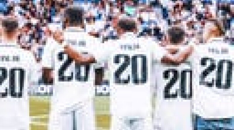 Real Madrid players wear Vinícius Júnior’s jersey as a show of support before game