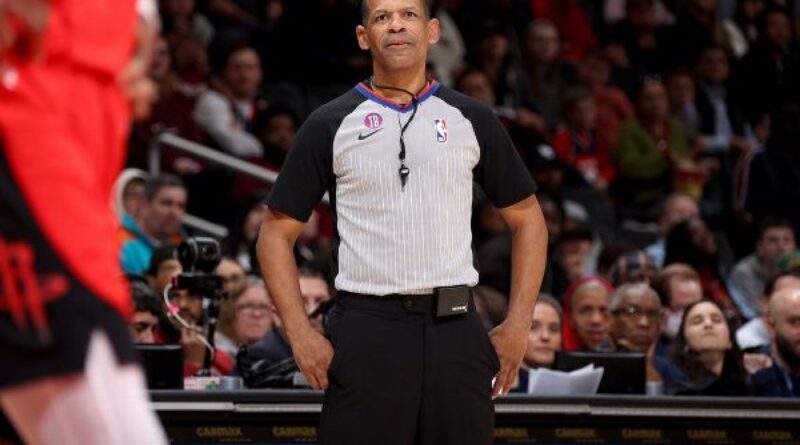 Sources: NBA investigating ref over alleged tweets