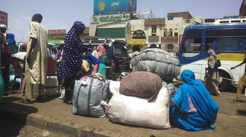 Fighting resumes in Khartoum as truce ends, Egypt introduces entry visa for all Sudanese