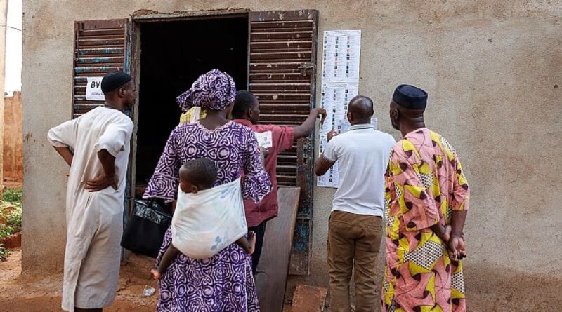 Malians cast their votes in a constitutional referendum