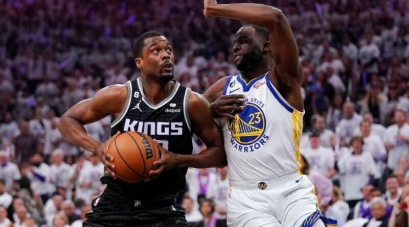 Barnes staying with Kings on 3-year, $54M deal