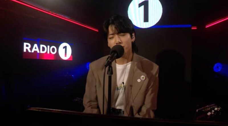 Watch Jung Kook Cover Oasis’ ‘Let There Be Love’ for BBC Radio 1’s Live Lounge