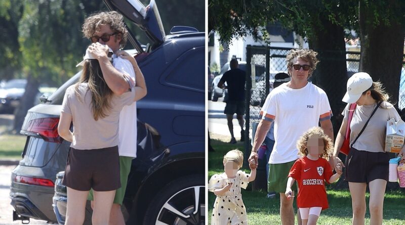 Jeremy Allen White Hugs It Out with Estranged Wife During Family Outing