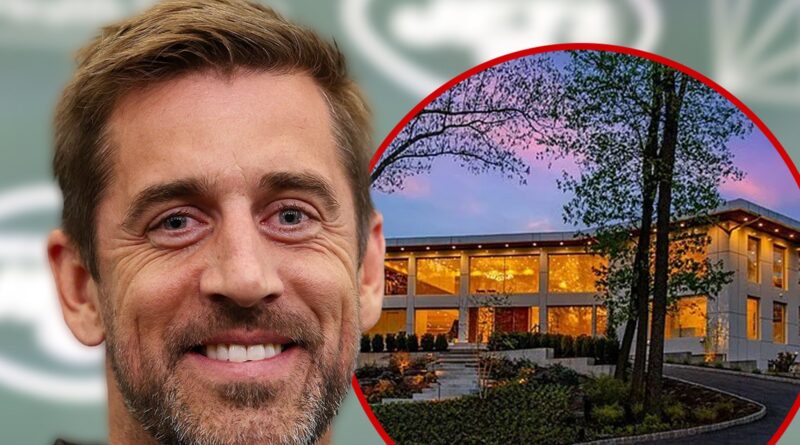 Aaron Rodgers Buys $9.5 Million New Jersey Mansion