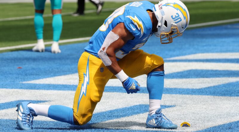 Will Austin Ekeler Play This Week? Chargers RB Says ’99 Percent’ Chance