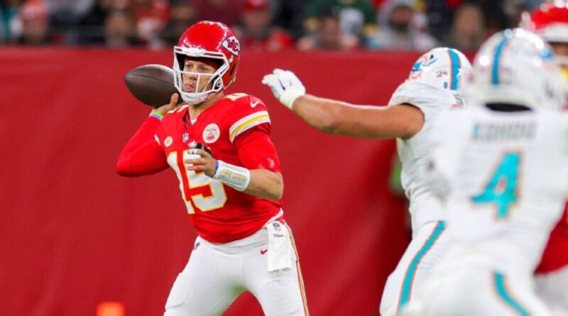 Best and worst of NFL Week 9: Chiefs outlast Dolphins in Germany