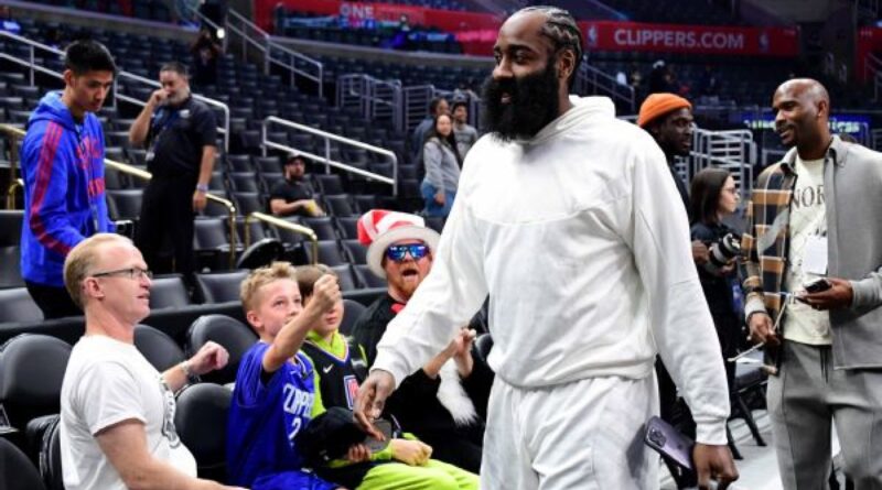 Harden to make Clippers debut Mon. vs. Knicks