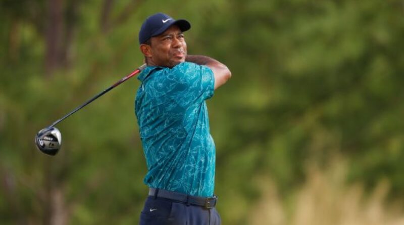 Tiger ails on back 9 again; Spieth, Scheffler lead