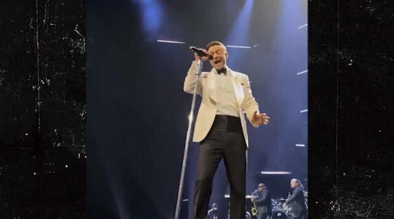 Justin Timberlake Performs At Star-Studded Vegas Resort Opening