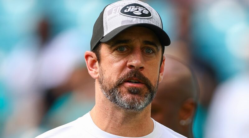 Aaron Rodgers Reveals He Won’t Return To Jets This Season