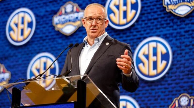 Sankey ‘disappointed’ in CFP ranking backlash